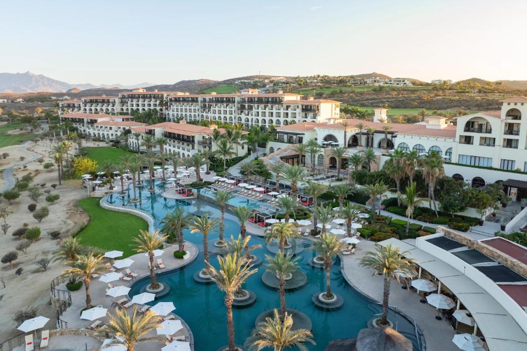 Premium private transfer from SJD Airport to Palmilla